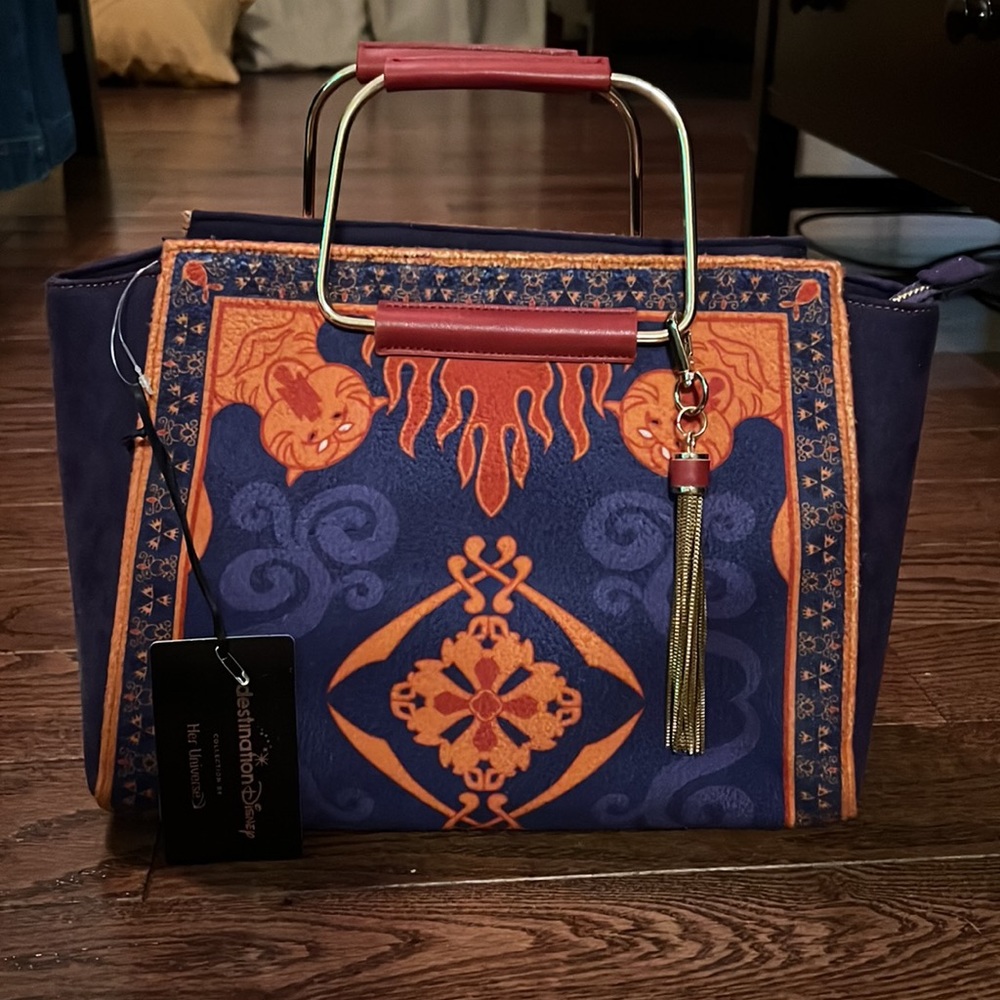 HER UNIVERSE Disney’s Aladdin and Jasmine Magic Carpet Bag Purse